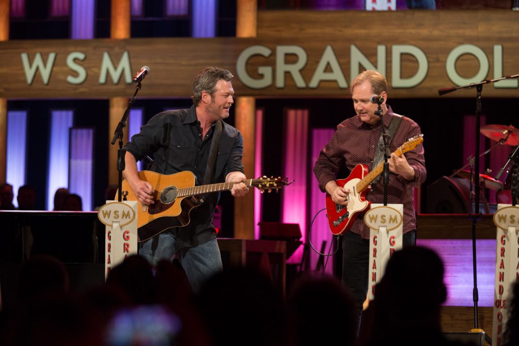 Blake Shelton performs with Steve Wariner at The Grand Ole Opry!