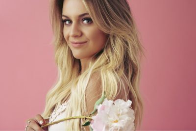Kelsea Ballerini Concert News from Country Music On Tour
